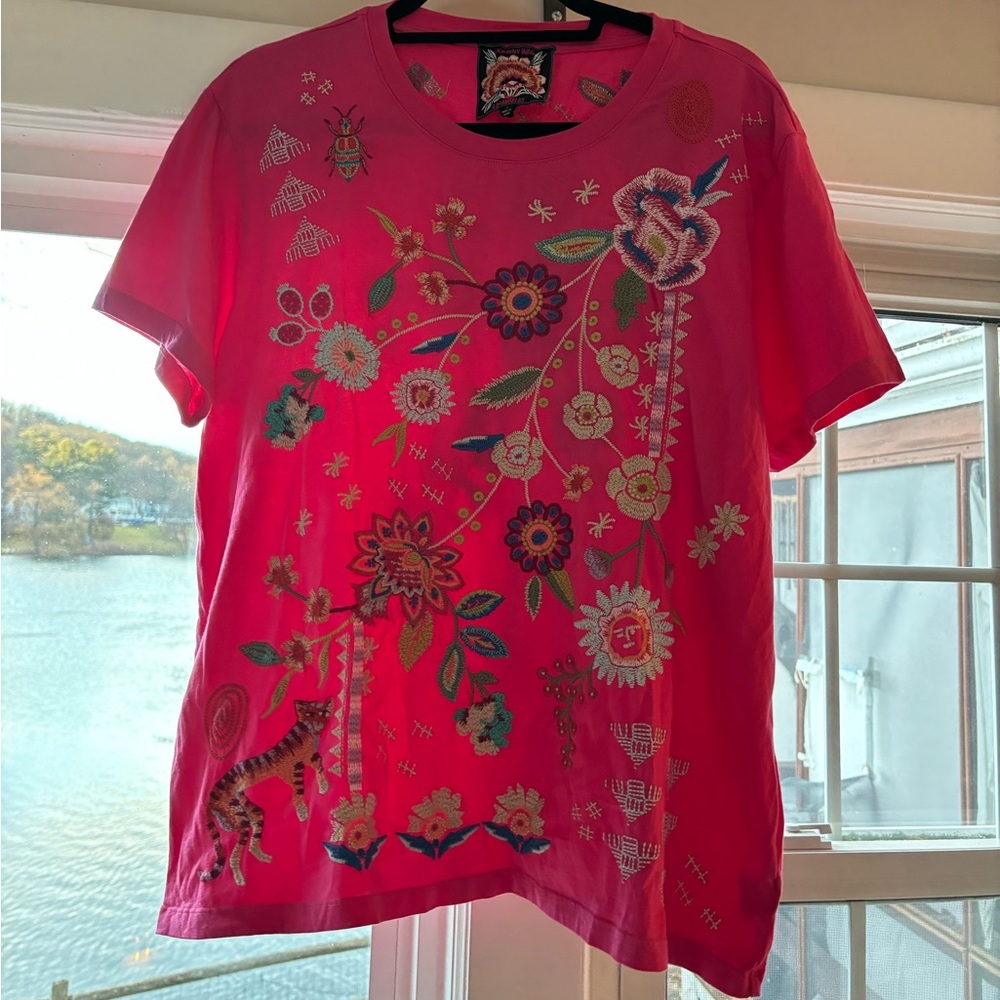 Size Large Johnny Was T-shirt